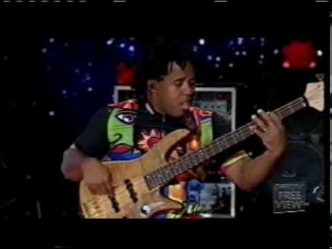 Victor Wooten – Amazing Grace Bass Solo