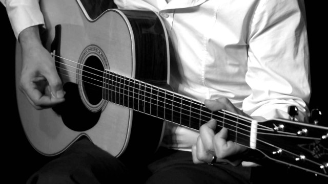 Acoustic Guitar Blues “September ” !!! Excellent performance by Yannick Lebossé